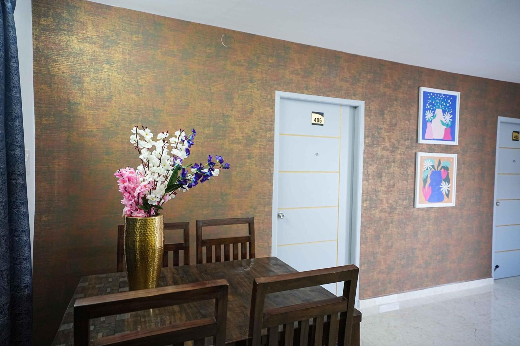 Yellow Bells Studios And Suites Gachibowli Eksteriør bilde