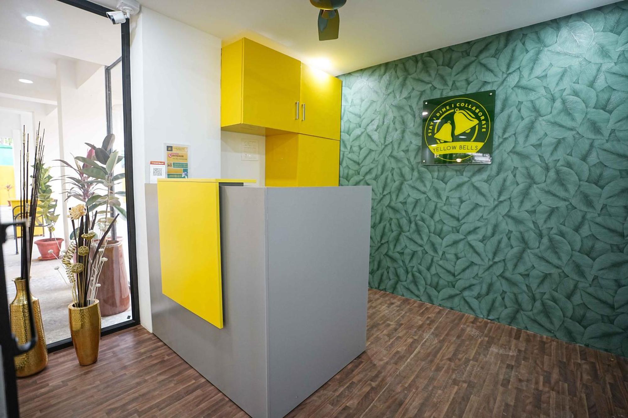 Yellow Bells Studios And Suites Gachibowli Eksteriør bilde