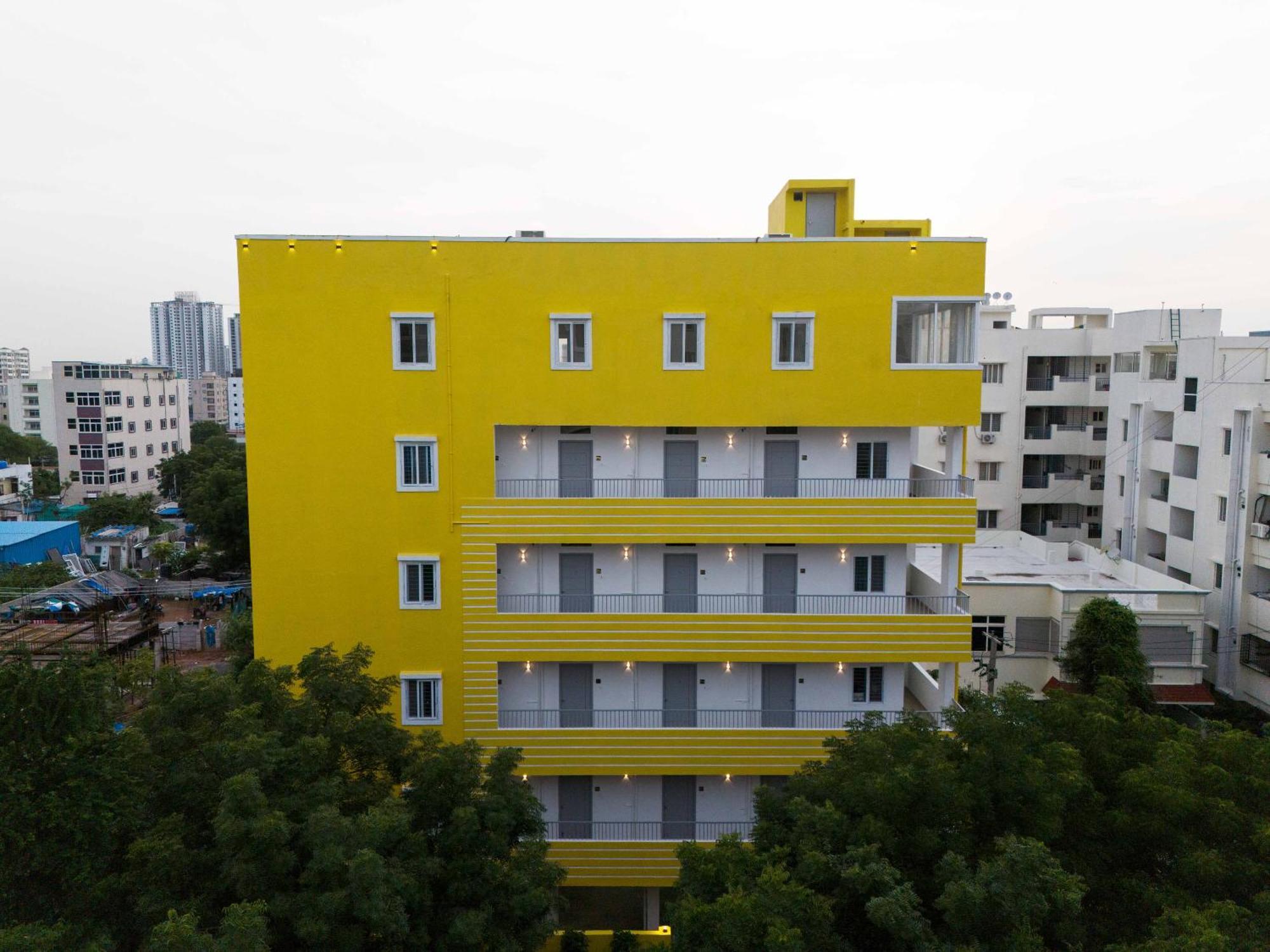 Yellow Bells Studios And Suites Gachibowli Eksteriør bilde